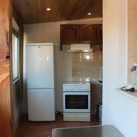 2 Bedrooms With Terrace At Fao
